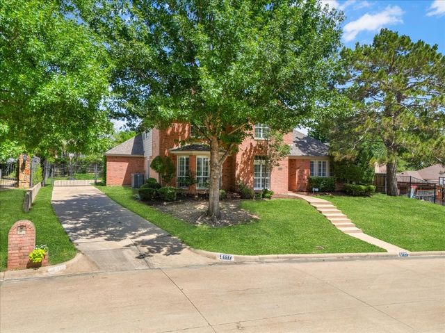 8117 Sun Meadows Court, Fort Worth, TX 76123