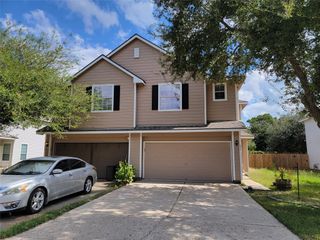 424 Folk Crest Lane, League City, TX 77539