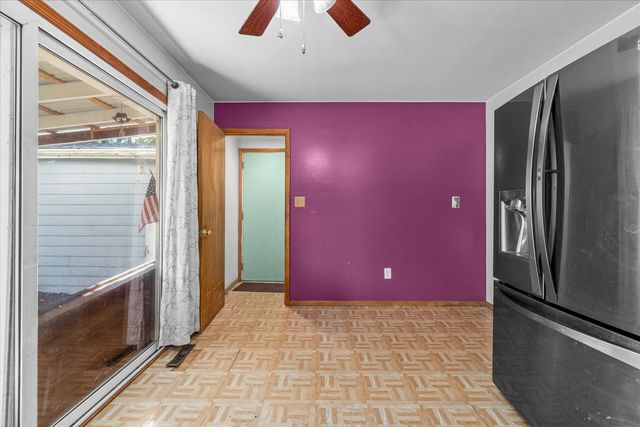 604 W Lee Street, Plano, IL 60545