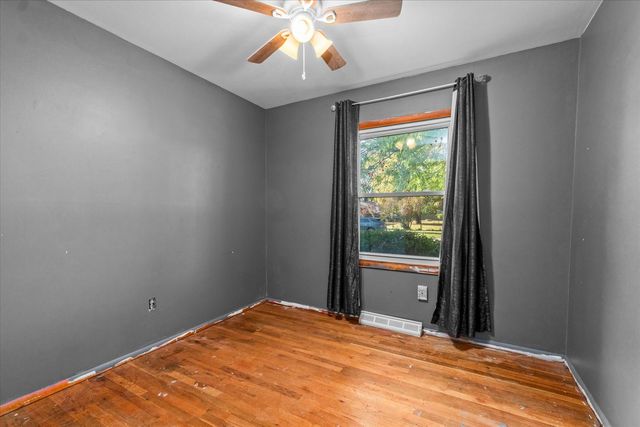 604 W Lee Street, Plano, IL 60545