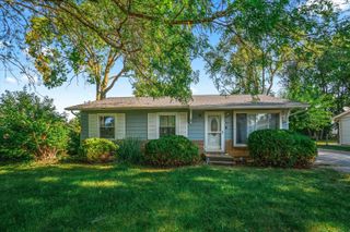 604 W Lee Street, Plano, IL 60545