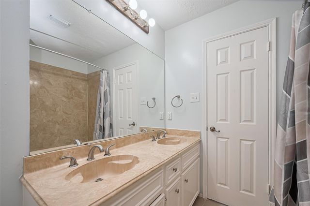 1103 Cheyenne Meadows Drive, Katy, TX 77450