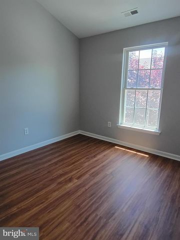 12902 WOODS VIEW ST, Upper Marlboro, MD 20772