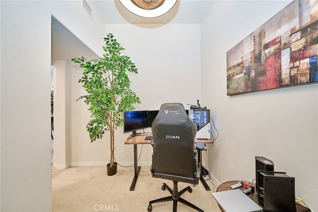 931 E Walnut 607, Pasadena, CA 91106