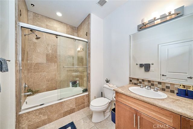 931 E Walnut 607, Pasadena, CA 91106