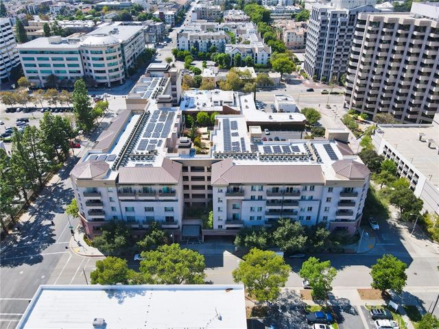 931 E Walnut 607, Pasadena, CA 91106