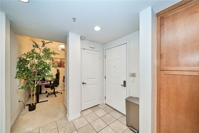 931 E Walnut 607, Pasadena, CA 91106