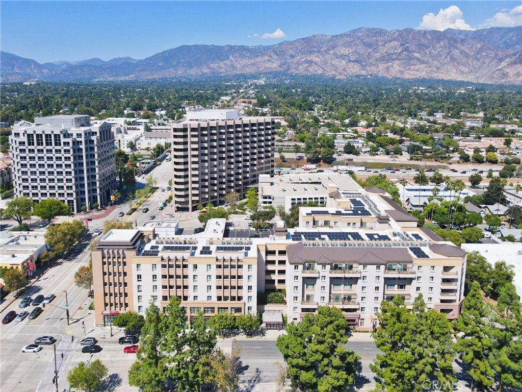 931 E Walnut 607, Pasadena, CA 91106