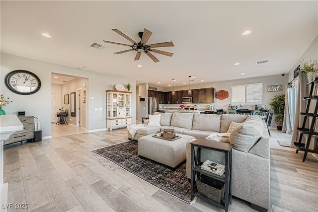 4718 Wyncrest Avenue, Las Vegas, NV 89115