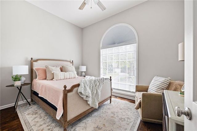 1078 Grand Oaks Glen NW, Marietta, GA 30064