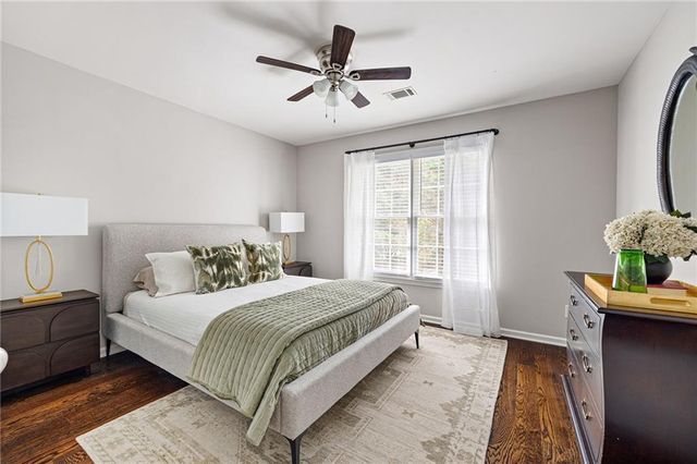 1078 Grand Oaks Glen NW, Marietta, GA 30064