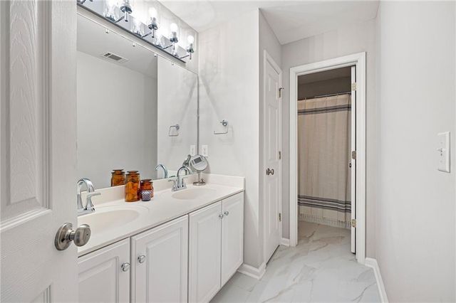 1078 Grand Oaks Glen NW, Marietta, GA 30064
