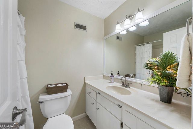 7080 Sumit Creek Drive NW, Kennesaw, GA 30152