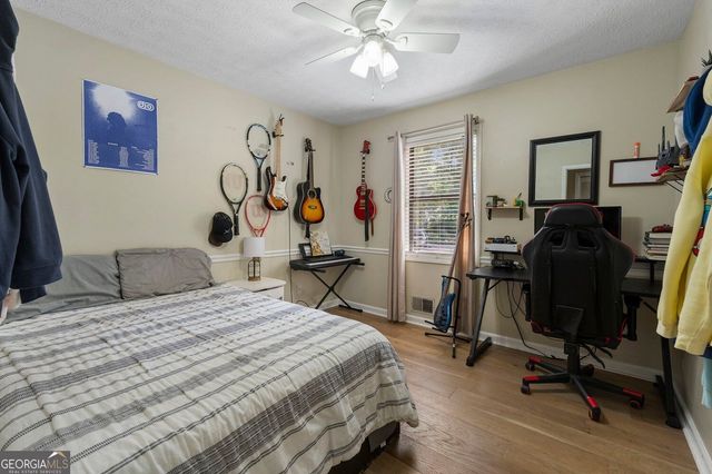 7080 Sumit Creek Drive NW, Kennesaw, GA 30152