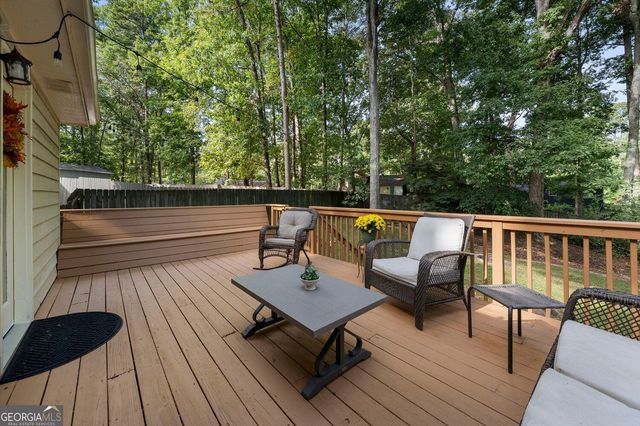 7080 Sumit Creek Drive NW, Kennesaw, GA 30152