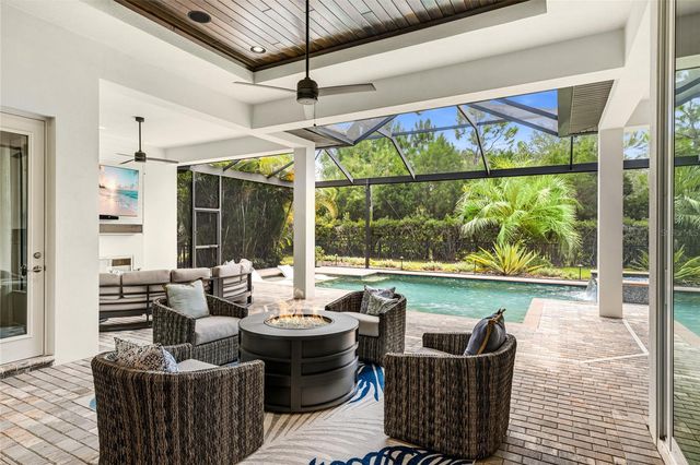 804 CROSSWIND AVENUE, Sarasota, FL 34240