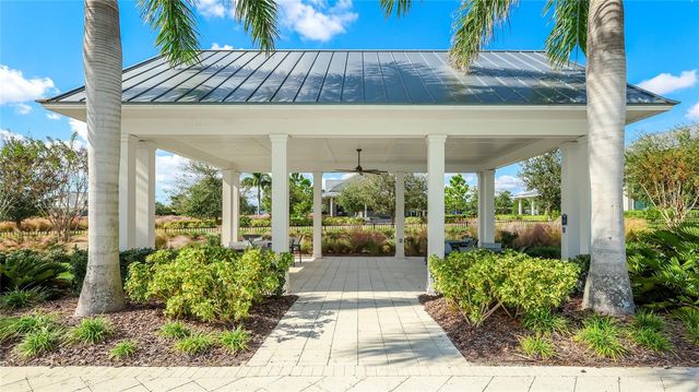 804 CROSSWIND AVENUE, Sarasota, FL 34240