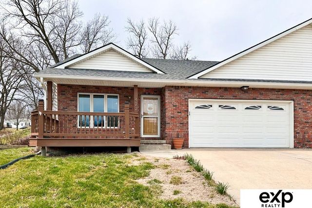 422 S 10th Street, Plattsmouth, NE 68048