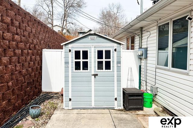 422 S 10th Street, Plattsmouth, NE 68048