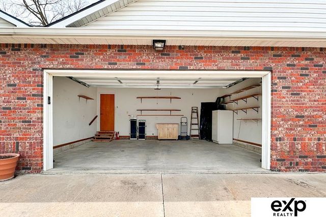 422 S 10th Street, Plattsmouth, NE 68048