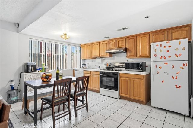 9471 Cortada, El Monte, CA 91733