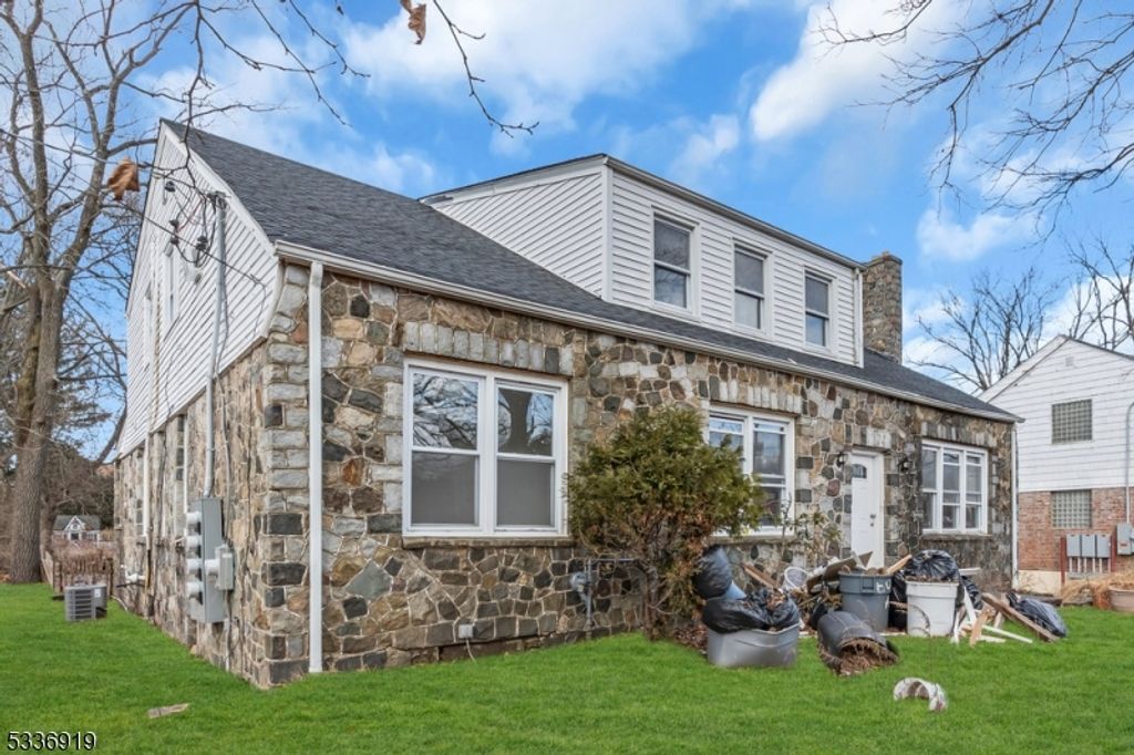797 Passaic Ave, West Caldwell Twp., NJ 07006