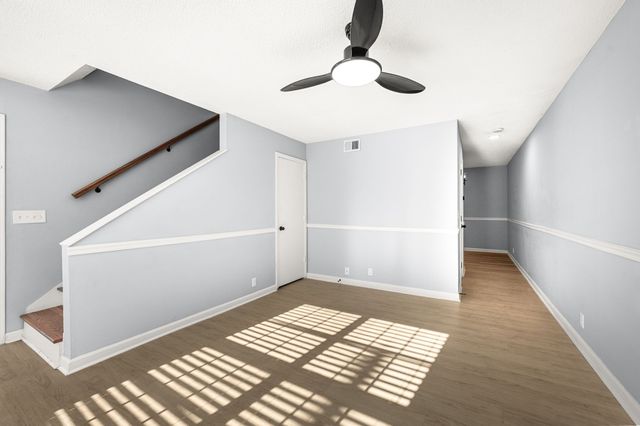 906 Lauren Ct, Nashville, TN 37217