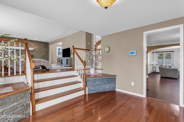 910 Somerset Drive, Toms River, NJ 08753