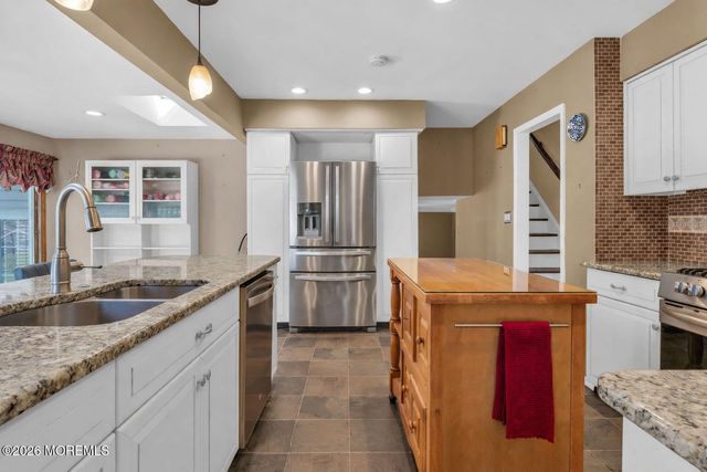 910 Somerset Drive, Toms River, NJ 08753