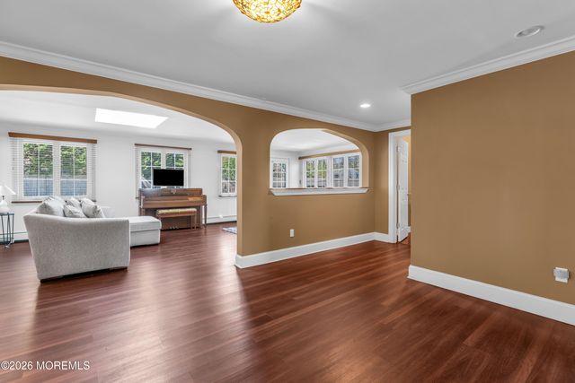 910 Somerset Drive, Toms River, NJ 08753