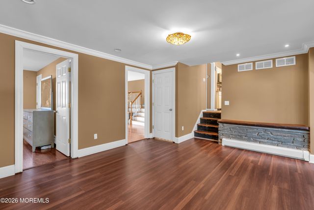 910 Somerset Drive, Toms River, NJ 08753