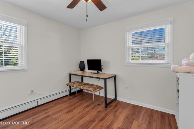 910 Somerset Drive, Toms River, NJ 08753