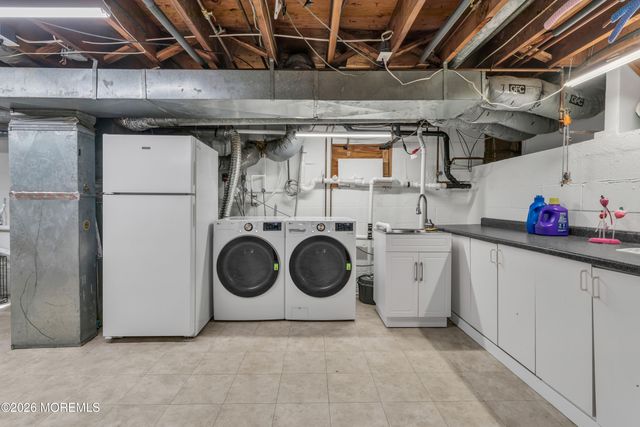 910 Somerset Drive, Toms River, NJ 08753