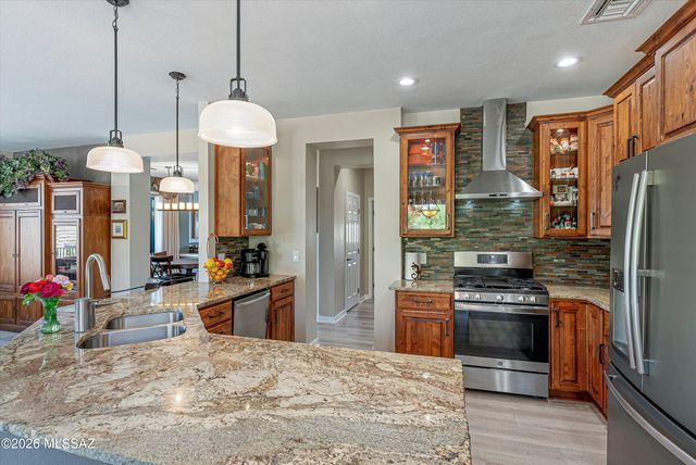 2443 E Nasturtium Street, Oro Valley, AZ 85755