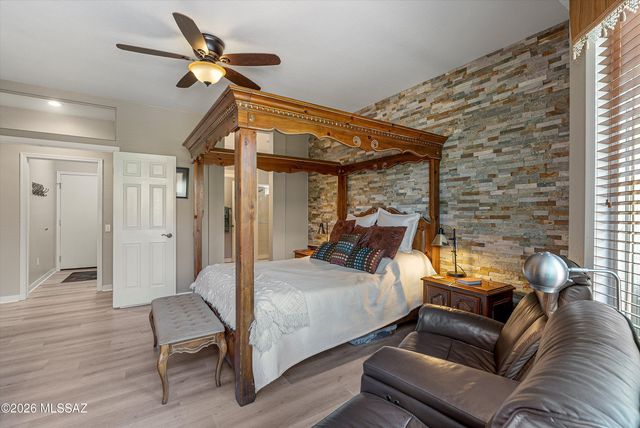 2443 E Nasturtium Street, Oro Valley, AZ 85755