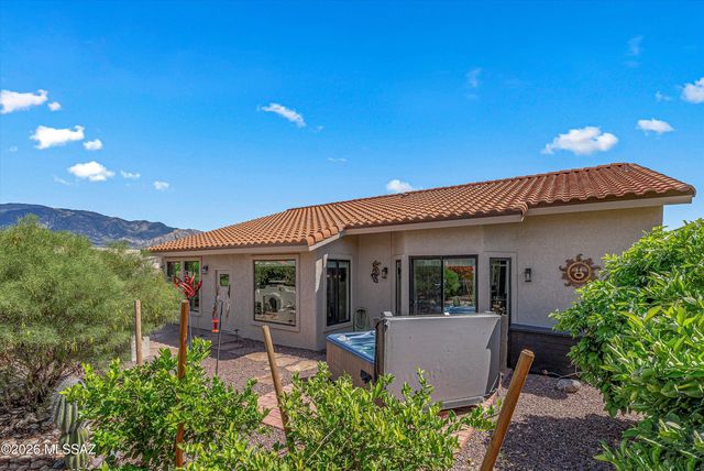 2443 E Nasturtium Street, Oro Valley, AZ 85755