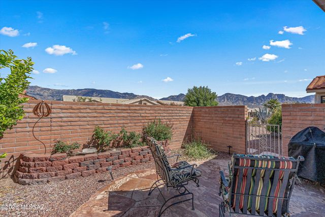 2443 E Nasturtium Street, Oro Valley, AZ 85755