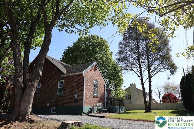 1601 Lieb Road, Easton, PA 18040