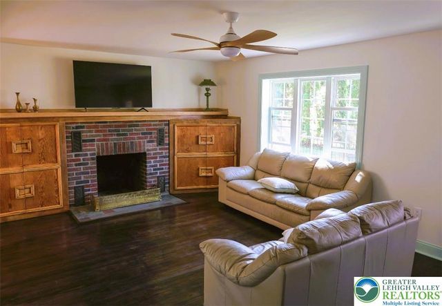 1601 Lieb Road, Easton, PA 18040