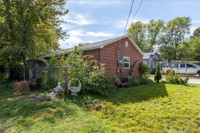 507 Charles Avenue, Springdale, AR 72764