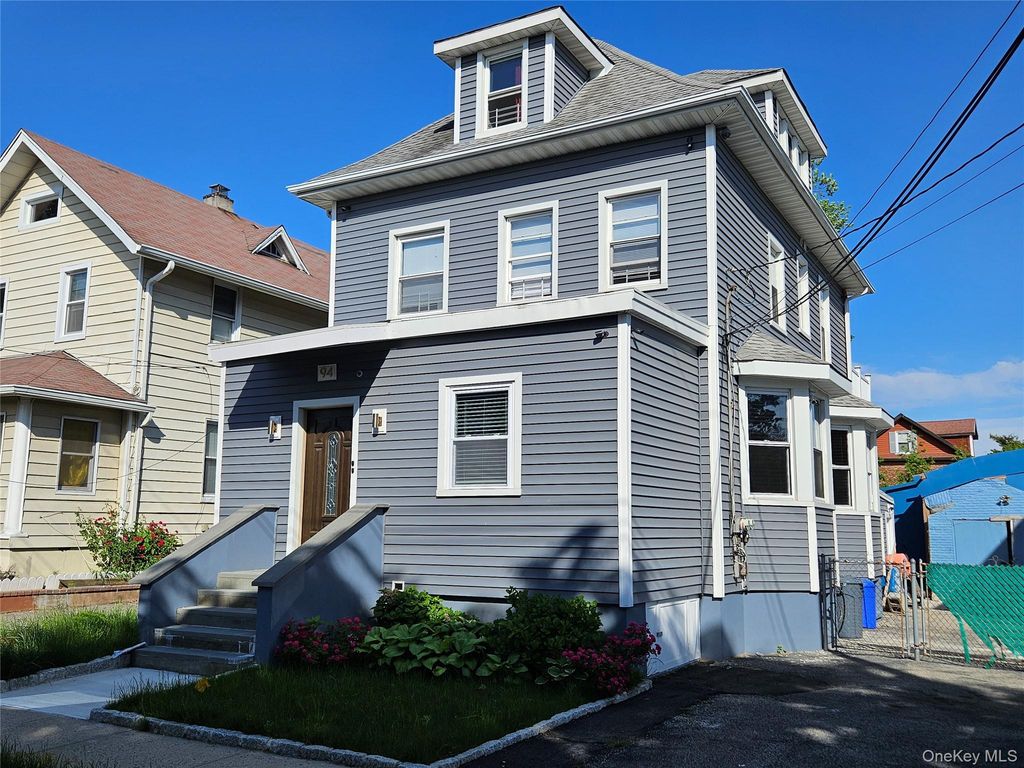 94 Briggs Avenue 1, Yonkers, NY 10701