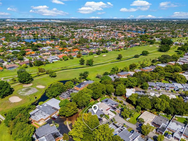 18805 W Lake Dr, Hialeah, FL 33015