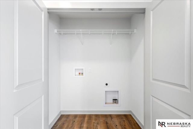 1010 S 14th Avenue, Blair, NE 68008