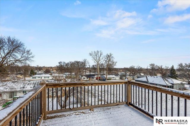 1010 S 14th Avenue, Blair, NE 68008