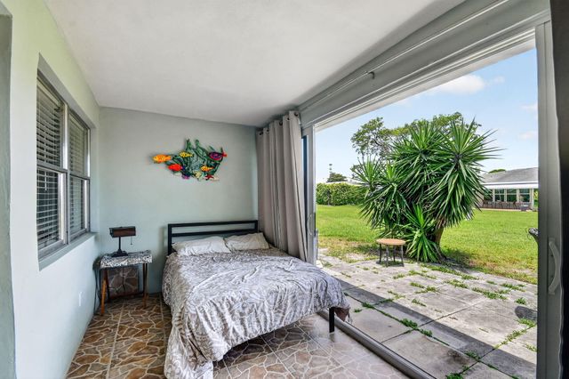 155 South Boulevard C, Boynton Beach, FL 33435