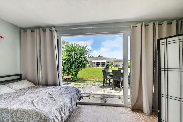 155 South Boulevard C, Boynton Beach, FL 33435