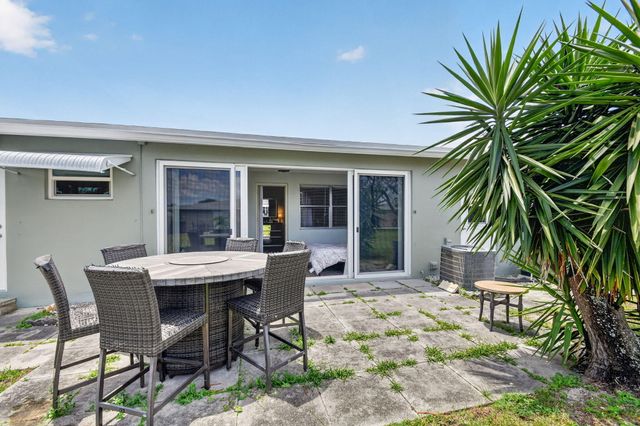 155 South Boulevard C, Boynton Beach, FL 33435