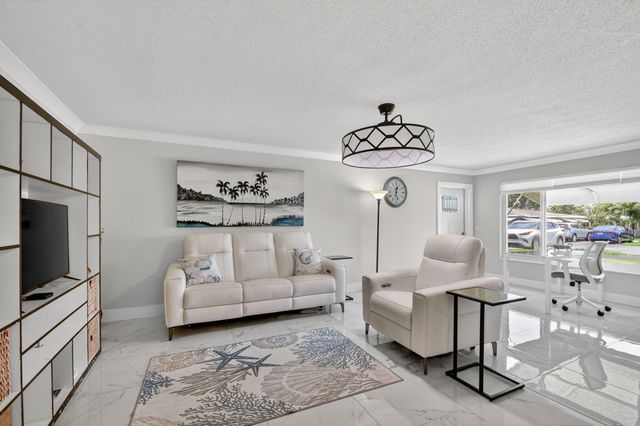 155 South Boulevard C, Boynton Beach, FL 33435