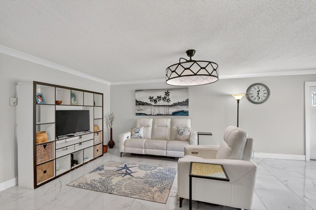 155 South Boulevard C, Boynton Beach, FL 33435
