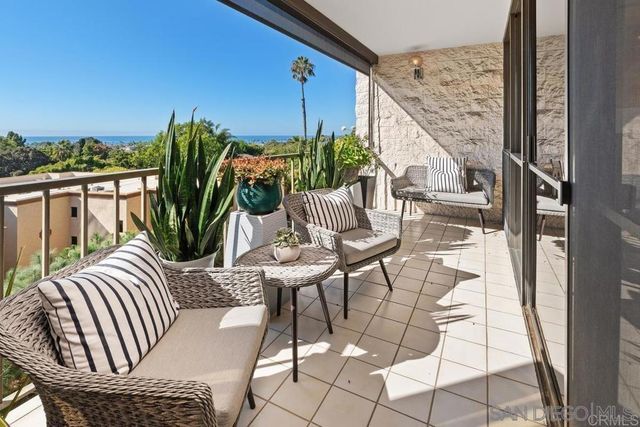 2500 Torrey Pines Rd. 402, La Jolla, CA 92037